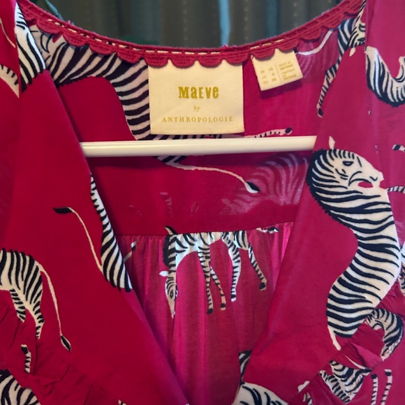 Whimsical Anthropologie Blouse - Picture 2 of 3